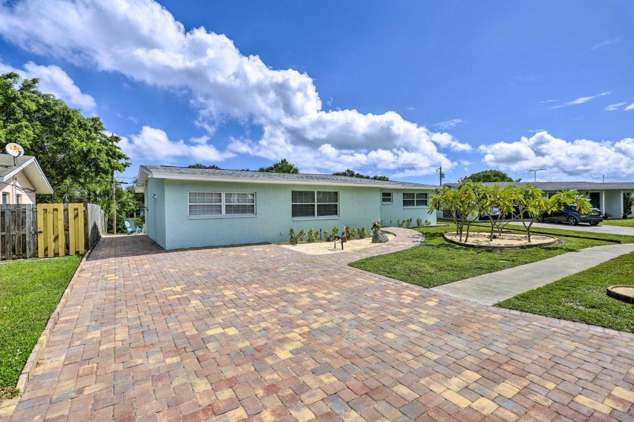 Merritt Island Home Fire Pit And Canal Access! Екстериор снимка