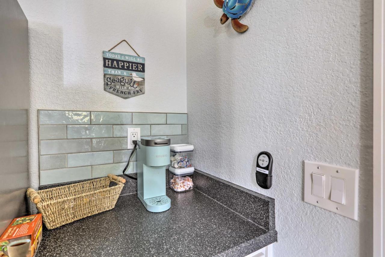 Merritt Island Home Fire Pit And Canal Access! Екстериор снимка
